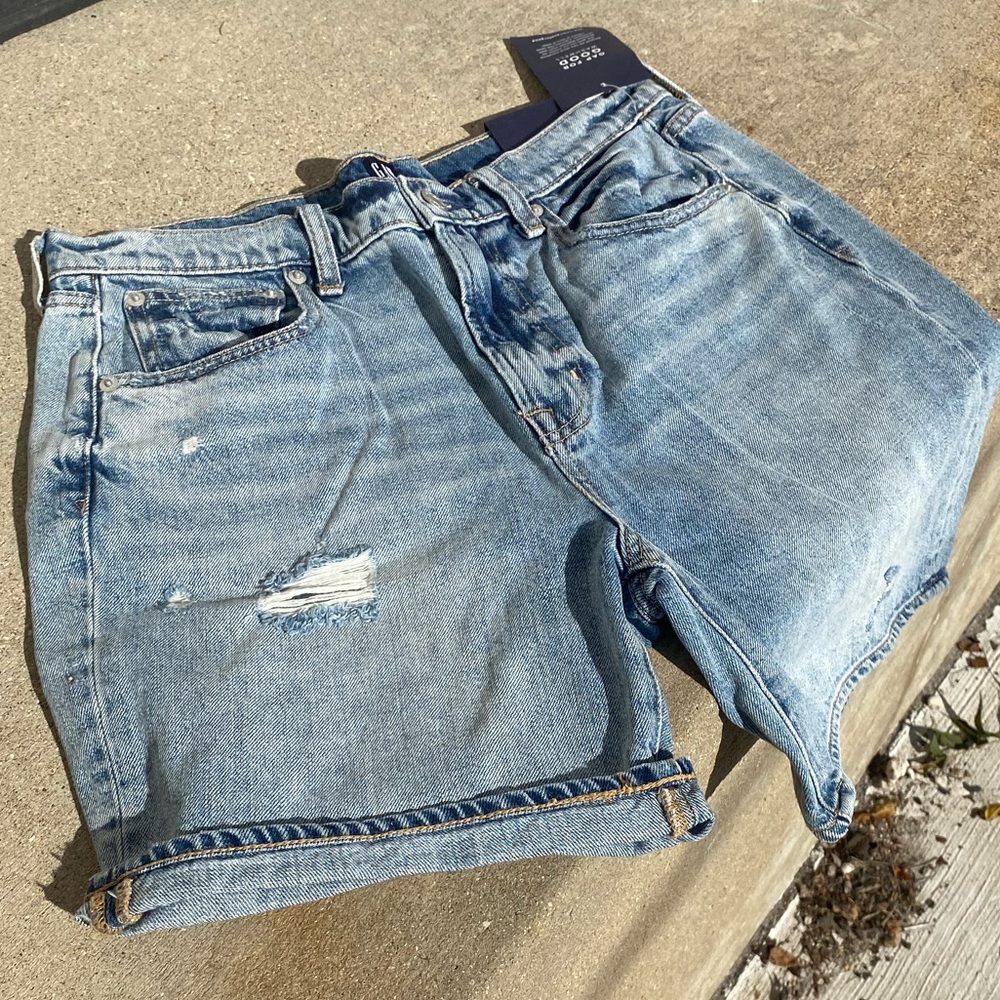 NWT Gap high rise 7” denim shorts